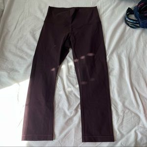 SOLD Lululemon HR Wunder Under Leggings